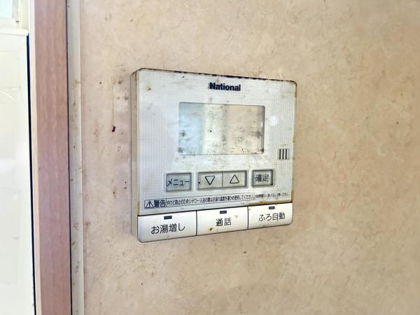 川越市氷川町 中古戸建 発電・温水設備(専用部)