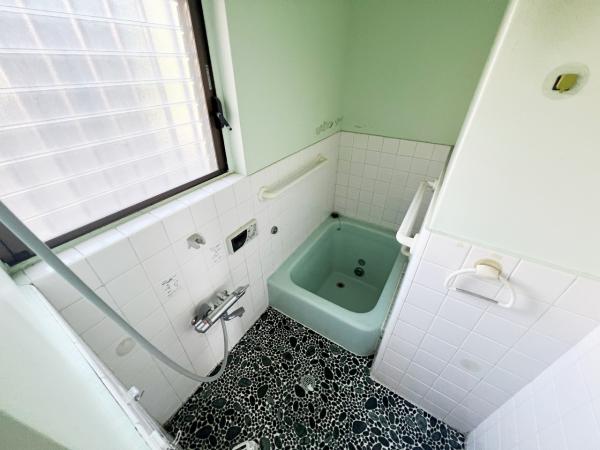 小田原市鴨宮 中古戸建 浴室