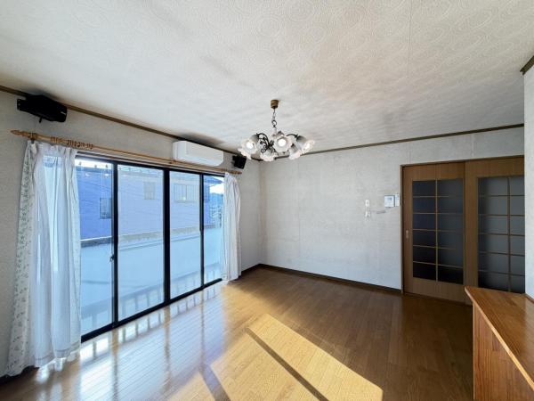 横須賀市吉井４丁目 中古戸建 リビング