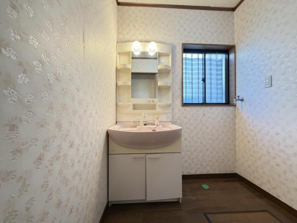 横須賀市吉井４丁目 中古戸建 洗面化粧台
