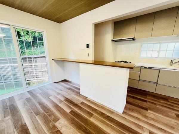 横浜市保土ケ谷区常盤台 中古戸建 ダイニングキッチン