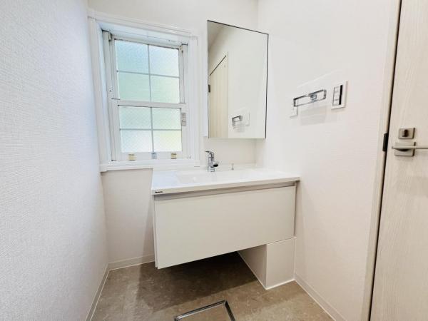 横浜市保土ケ谷区常盤台 中古戸建 洗面化粧台