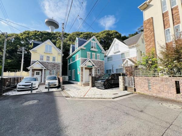 横浜市保土ケ谷区常盤台 中古戸建 前面道路含む現地写真