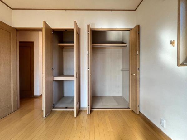 春日部市藤塚 中古戸建 収納