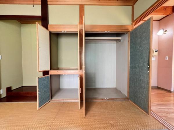 春日部市藤塚 中古戸建 収納