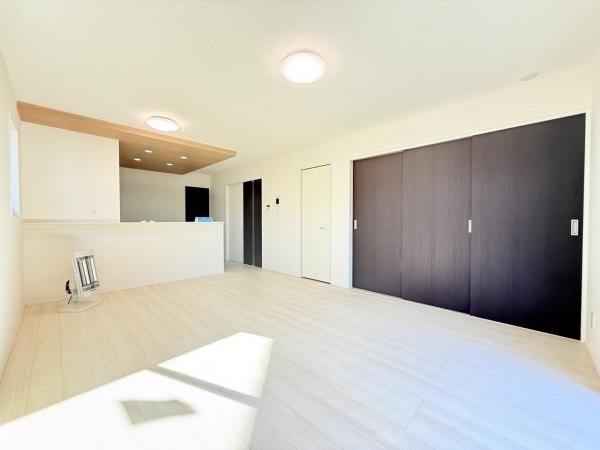 千葉市加曽利町6期3棟 リビング