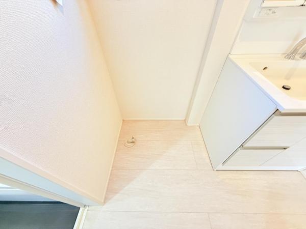 千葉市加曽利町6期3棟 ランドリースペース