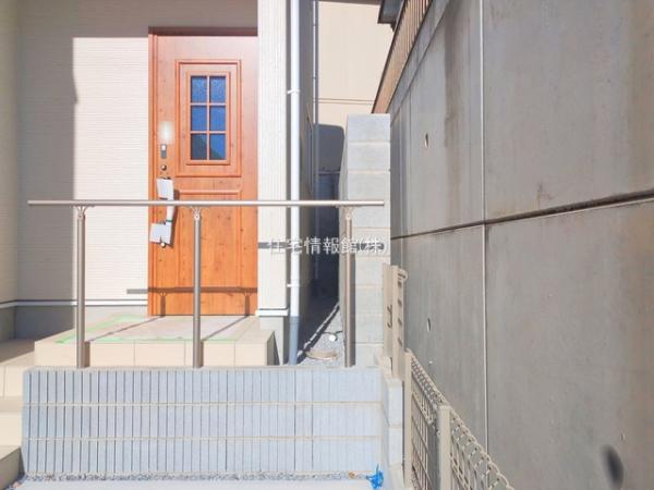 朝霞市膝折町18期5棟 