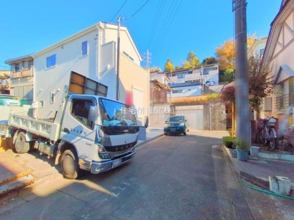 朝霞市膝折町18期5棟 