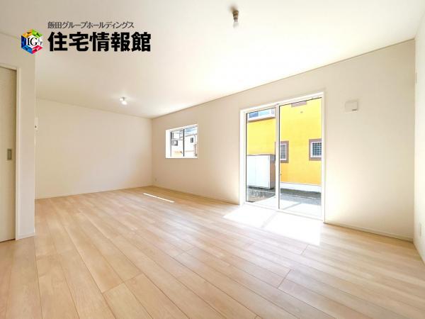 新築戸建 足柄上郡中井町半分形 JR東海道本線(東京〜熱海)二宮駅 2,780万円