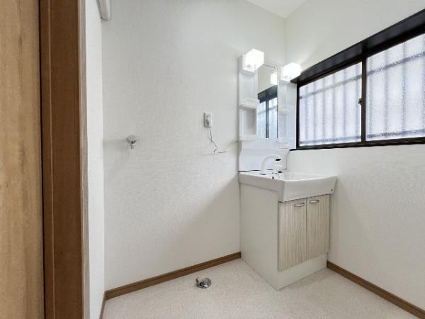 坂戸市鎌倉町 中古戸建 脱衣所
