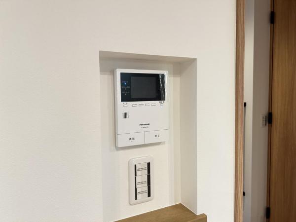 川越市大字的場　戸建 TVモニター付きインターフォン