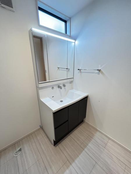 川越市大字的場　戸建 洗面化粧台