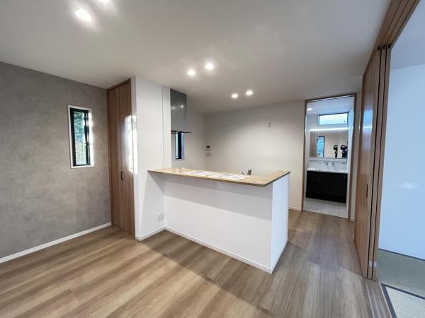 川越市大字的場　戸建 ダイニングキッチン