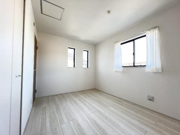 狭山市柏原150番 子供部屋