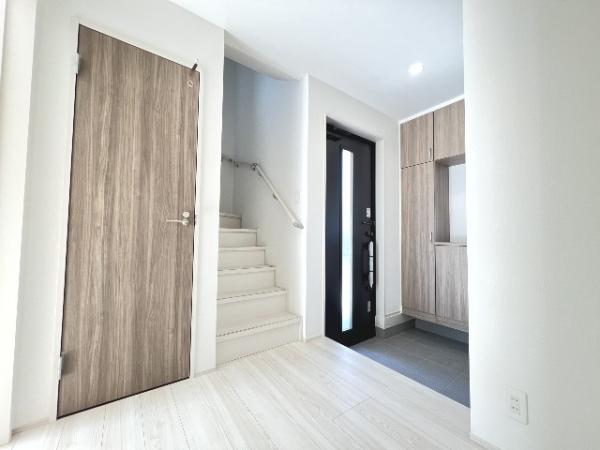 狭山市柏原150番 玄関