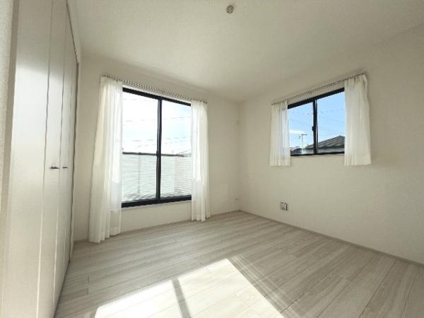 狭山市柏原150番 洋室