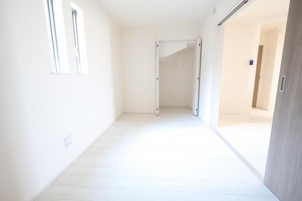 狭山市水野228番 洋室