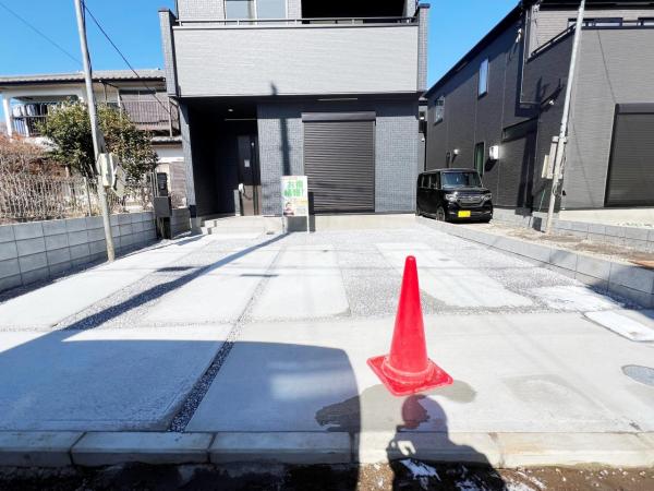 さいたま市大和田町18期3棟 駐車場