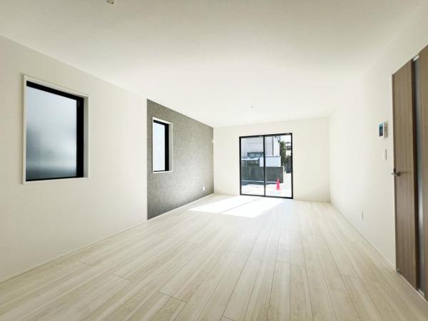 さいたま市大和田町18期3棟 リビングダイニング