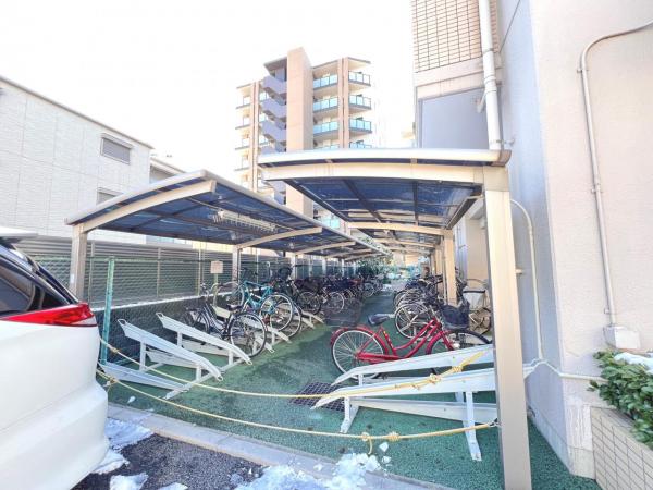 コスモ川口並木元町エグゼ 駐輪場