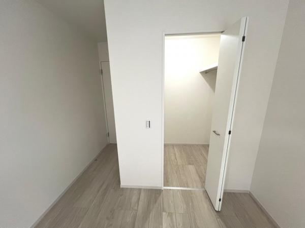 さいたま市緑区東浦和７丁目 戸建 ウォークインクローゼット