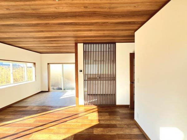 高座郡寒川町岡田５丁目 中古戸建 ダイニングキッチン