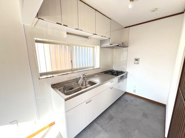 高座郡寒川町岡田５丁目 中古戸建 キッチン