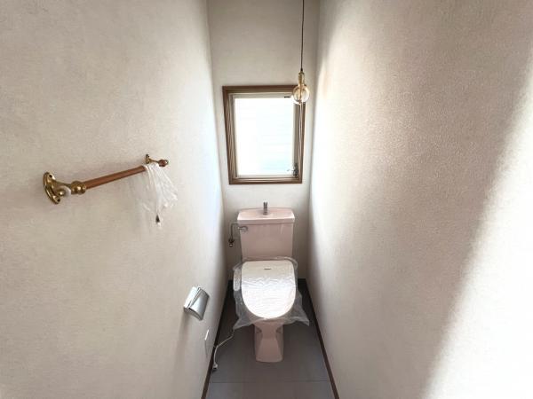 高座郡寒川町岡田５丁目 中古戸建 トイレ