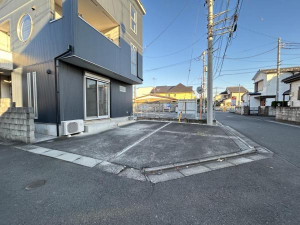 川越市石原町２丁目 中古戸建 駐車場