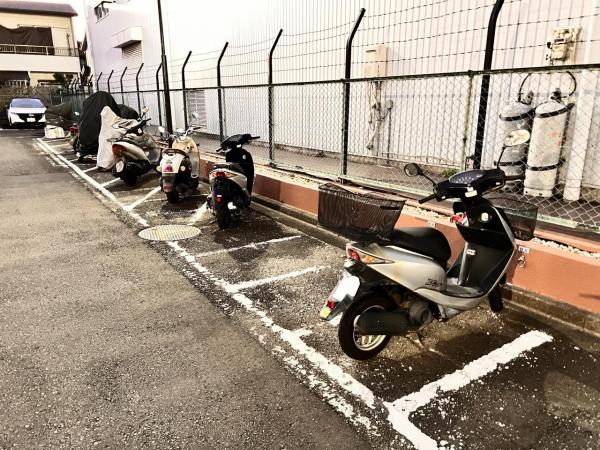 ライオンズマンション大和 駐輪場