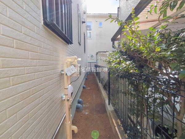 春日部市豊町3丁目6番 