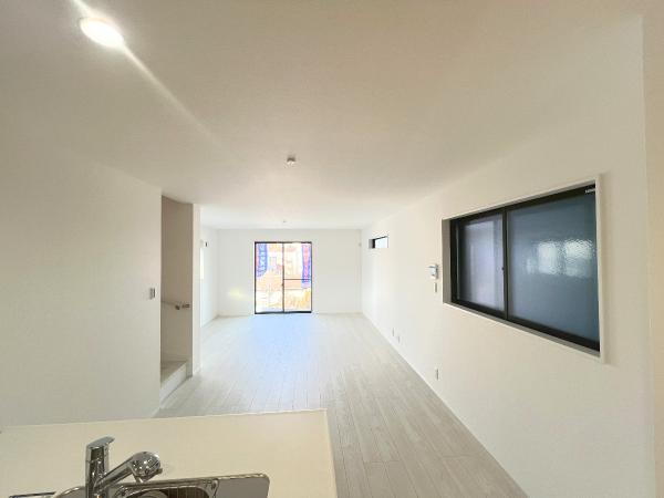 新築戸建 横浜市港南区上永谷５丁目 横浜市営地下鉄ブルーライン上永谷駅 6,290万円