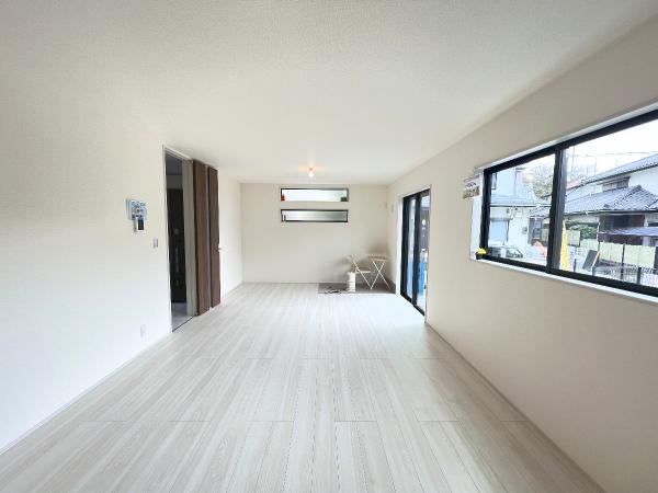 新築戸建 横浜市金沢区西柴２丁目 京急本線能見台駅 6,880万円