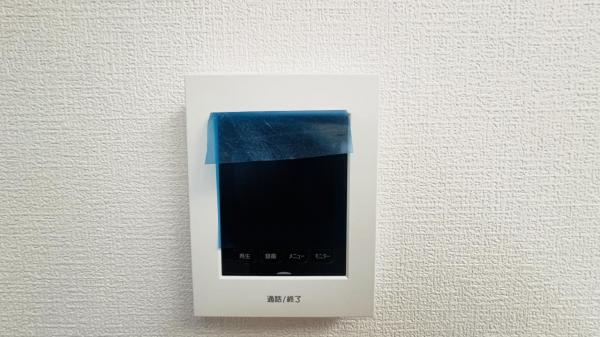 横浜市泉区岡津町 戸建 TVモニター付きインターフォン