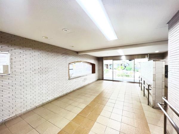 ライフプラザ相模原 エントランスホール