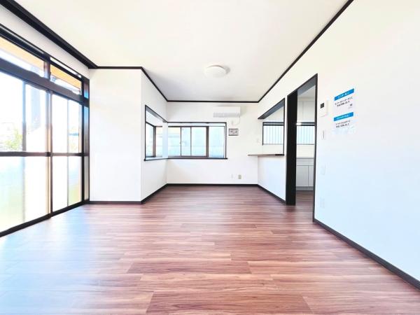 中古戸建 厚木市鳶尾５丁目 小田急線本厚木駅 2,399万円