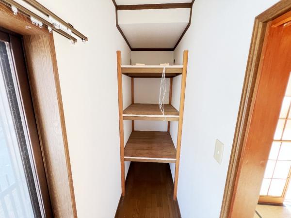 南足柄市塚原 中古戸建 収納