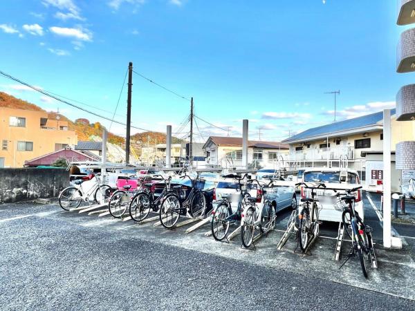 グリーンパーク秦野 駐輪場
