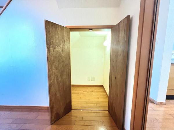 町田市山崎町 中古戸建 収納