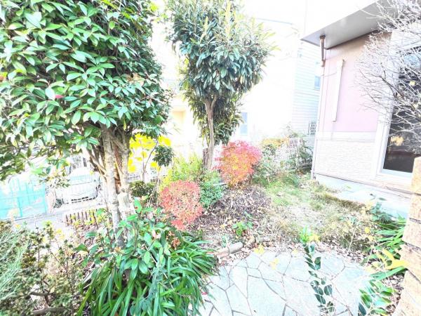 町田市山崎町 中古戸建 庭