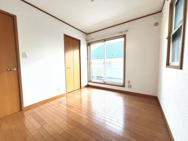 町田市山崎町 中古戸建 洋室