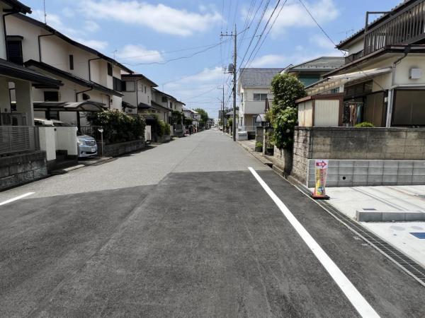 松戸市第3六高台 前面道路含む現地写真