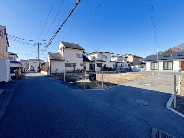 宇都宮市石井町 土地 前面道路含む現地写真