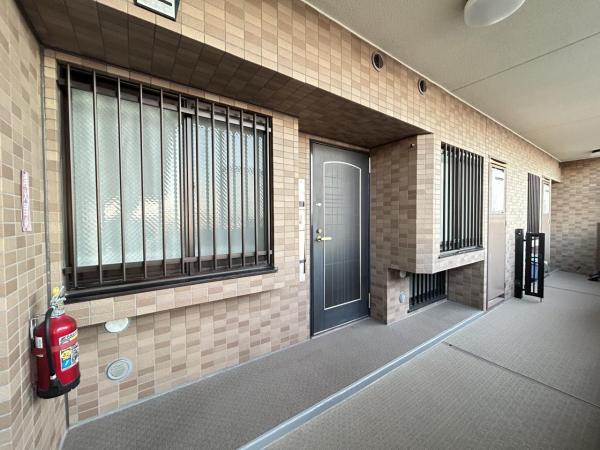 ライオンズマンション川越駅東 玄関(共用部)