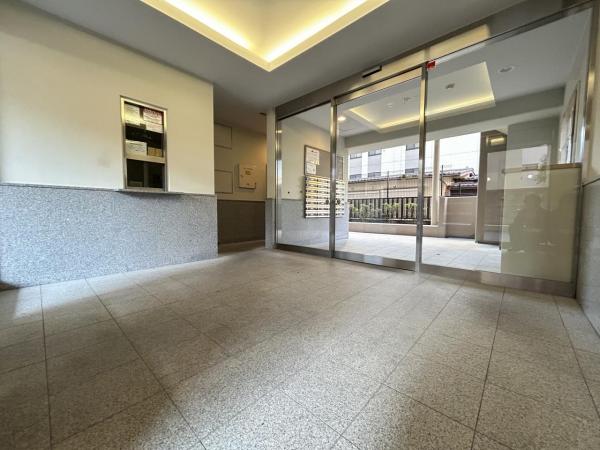 アイディスクエア川越新富町 エントランスホール