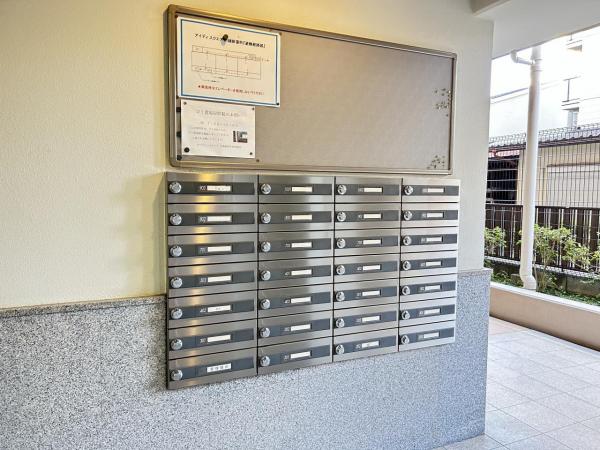 アイディスクエア川越新富町 郵便受け