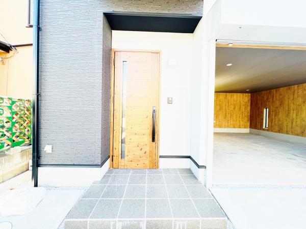 相模原市緑区東橋本４丁目 戸建 玄関