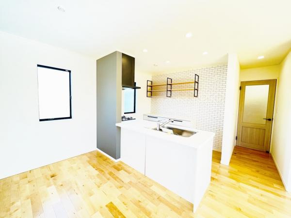 相模原市緑区東橋本４丁目 戸建 ダイニングキッチン