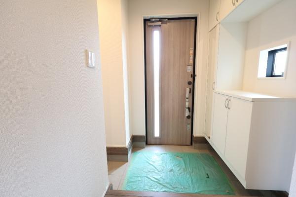 清瀬市竹丘5期21棟 玄関